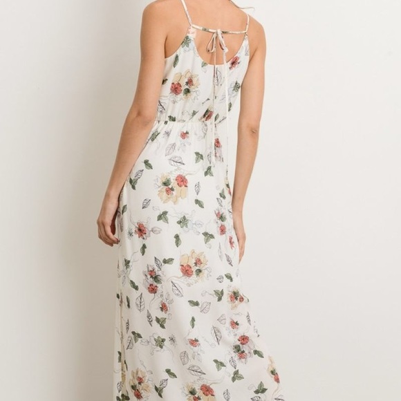 Gilli Maxi Dress NEW! - Picture 2 of 2